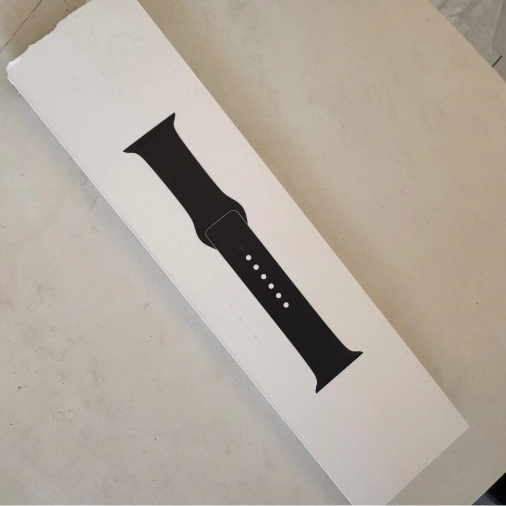 NWT - Apple Watch BLACK Sport band - VH1 MTV MOON MAN - LIMITED EDITION - Picture 8 of 9